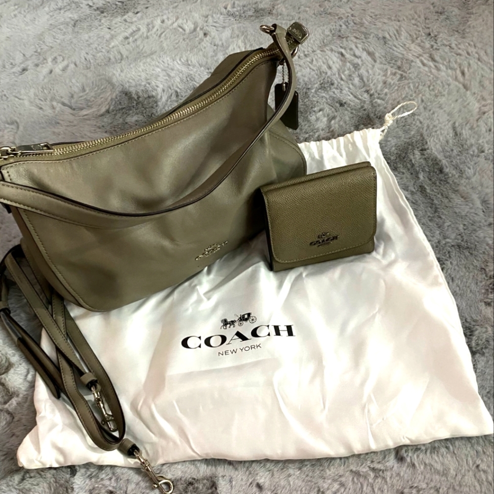COACH Sutton Pebble Crossbody Bag